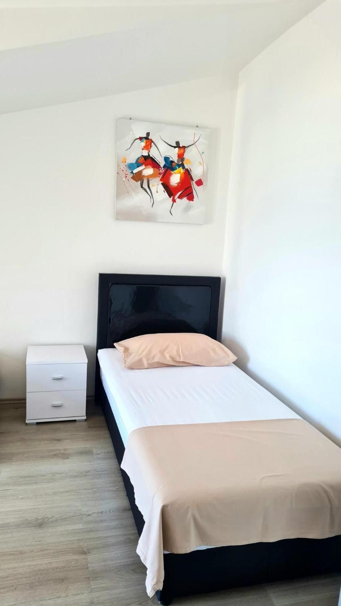 Apartment Ante Dugi Rat Eksteriør billede